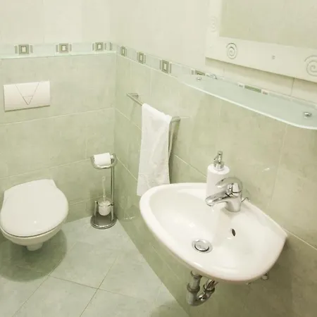 Apartment Seaside Apartments With A Swimming Pool Okrug Gornji, Ciovo - 5959