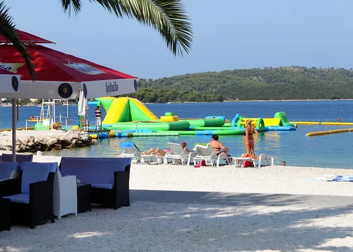 Seaside Apartments With A Swimming Pool Okrug Gornji, Ciovo - 5959 * Trogir