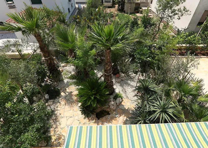 Seaside Apartments With A Swimming Pool Okrug Gornji, Ciovo - 5959