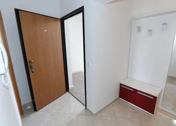 Seaside Apartments With A Swimming Pool Okrug Gornji, Ciovo - 5959 Apartman Trogir