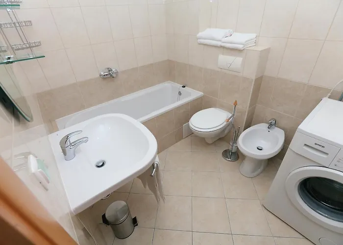 Seaside Apartments With A Swimming Pool Okrug Gornji, Ciovo - 5959 Apartman