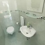 Apartamento Seaside With A Swimming Pool Okrug Gornji, Ciovo - 5959