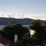 Seaside With A Swimming Pool Okrug Gornji, Ciovo - 5959 Apartamento Trogir