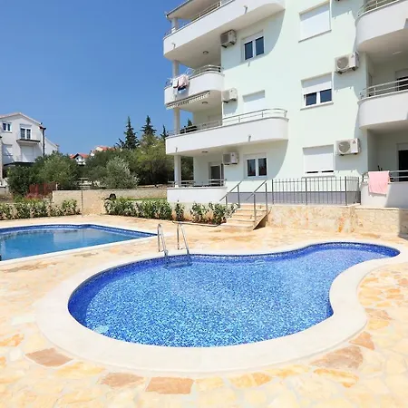 Seaside With A Swimming Pool Okrug Gornji, Ciovo - 5959 Apartament *