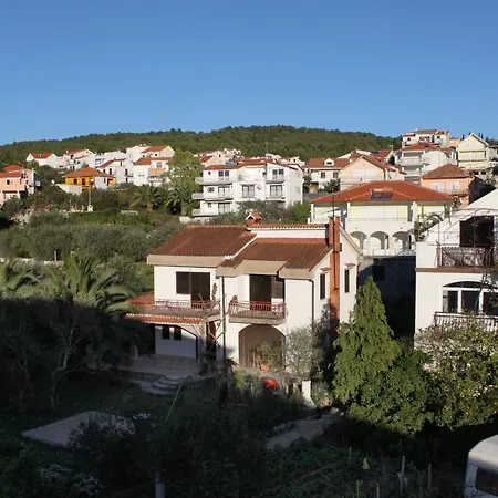 Seaside With A Swimming Pool Okrug Gornji, Ciovo - 5959 Apartament