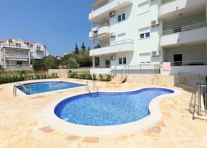 Seaside With A Swimming Pool Okrug Gornji, Ciovo - 5959 Apartament *
