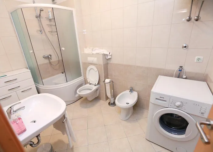 Seaside With A Swimming Pool Okrug Gornji, Ciovo - 5959 Apartament *