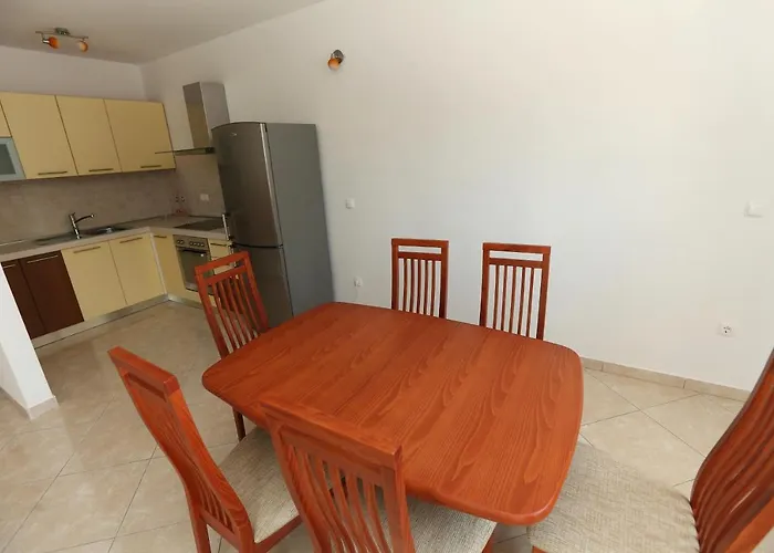 Seaside With A Swimming Pool Okrug Gornji, Ciovo - 5959 *