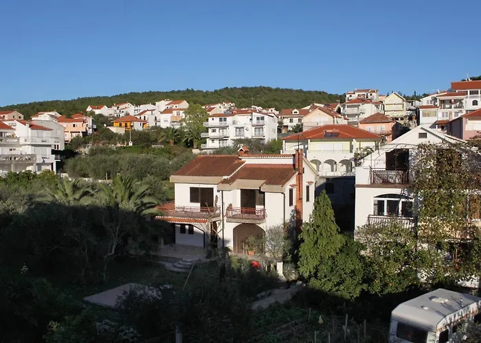 Seaside With A Swimming Pool Okrug Gornji, Ciovo - 5959 公寓