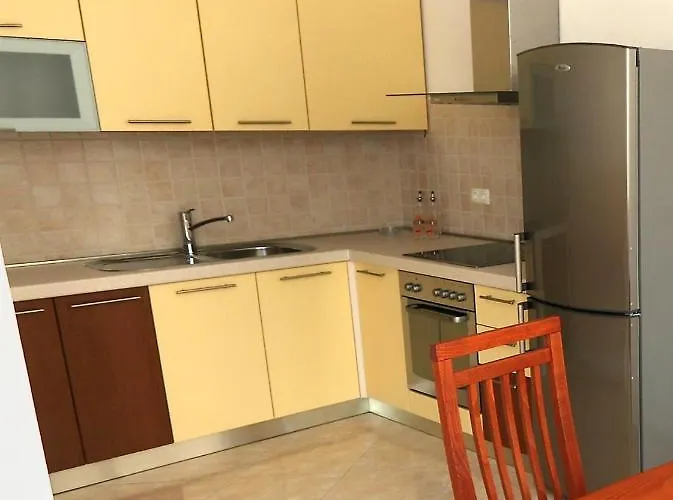 Seaside With A Swimming Pool Okrug Gornji, Ciovo - 5959