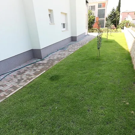 Seaside With A Swimming Pool Okrug Gornji, Ciovo - 5959 شقة