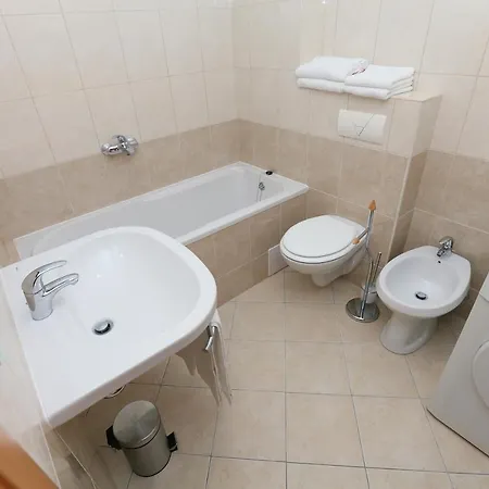 Seaside With A Swimming Pool Okrug Gornji, Ciovo - 5959 Apartament