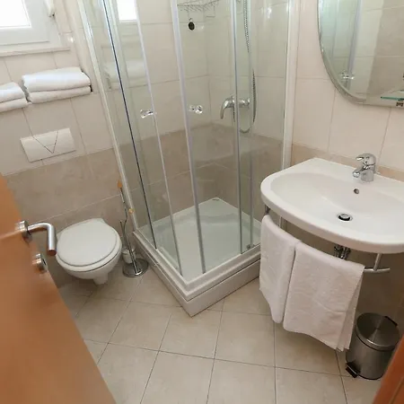 Seaside With A Swimming Pool Okrug Gornji, Ciovo - 5959 Apartament